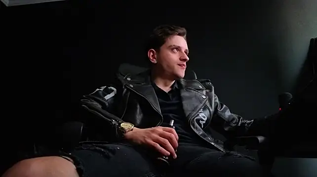 FelixStarkk 라이브 XXX 채팅