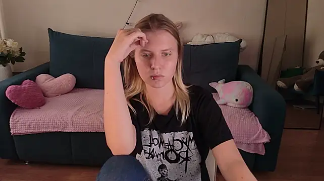 Viki_Charm – Live XXX-chat