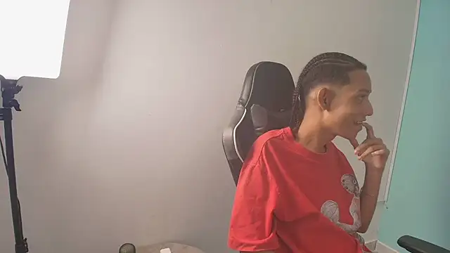 Drake_cum23 – Naživo XXX chat