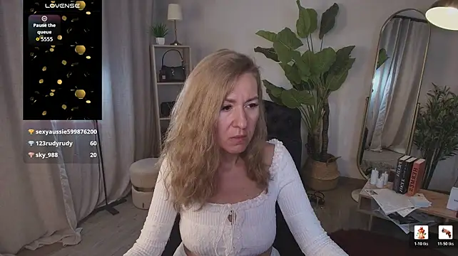 צ'אט XXX בשידור חי של DonnaSmitth