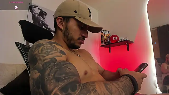 Chat +18 de LiamReigns_ ao vivo