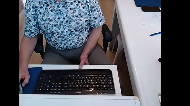 dutchpornking Chat XXX live