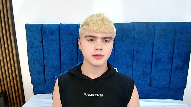 Czat XXX na żywo – Ian_Stone