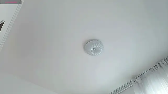 JullyFox's Live XXX Chat