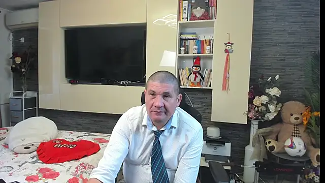 SpartacusDaddy48 Chat XXX live