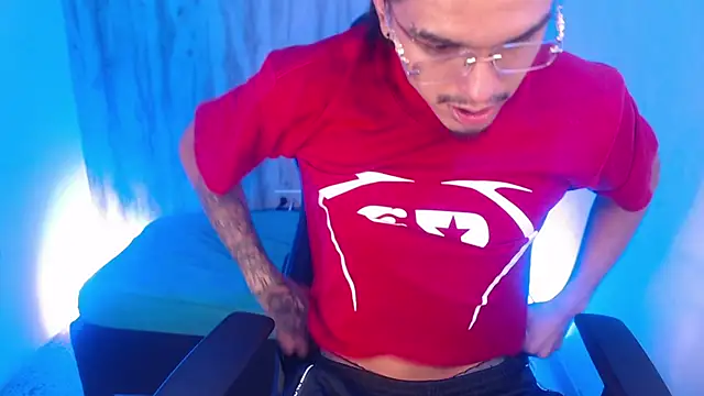 Chat XXX ao vivo de Tayson_Hot