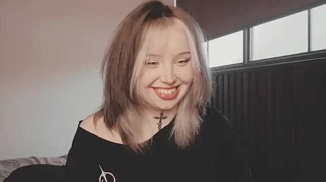 yumi_charmのライブXXXチャット