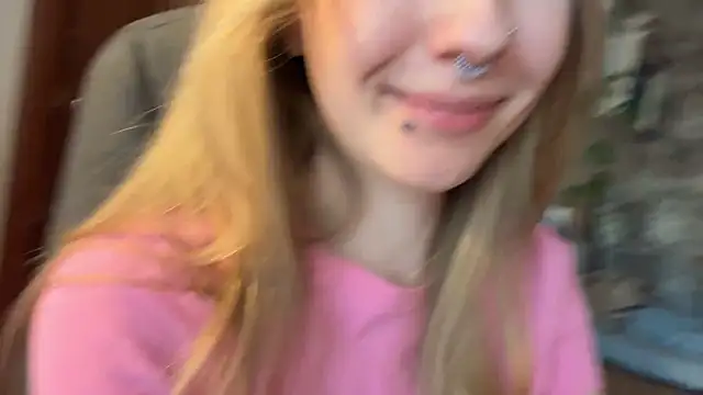 BivalentFalloff live XXX chat