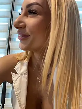 Živý XXX chat AngieShae