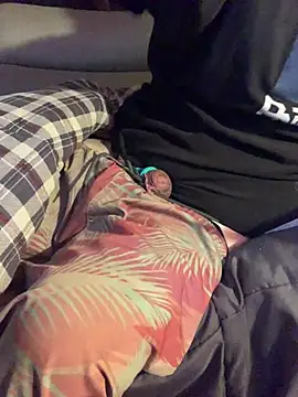 Ldnick69 Adlı Modelin Canlı XXX Sohbeti