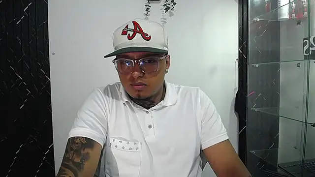 Duke_DarkBoy99 Live XXX Chat