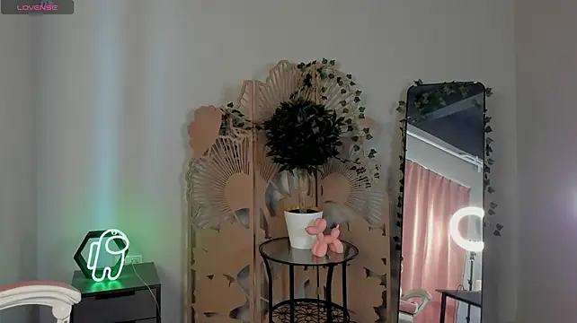 Runa_Ashen's Live XXX Chat