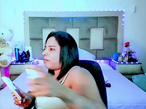 Chat XXX ao vivo de indiantopaz694u