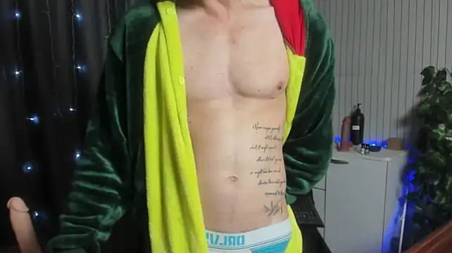 Онлайн чат XXX James2Inked