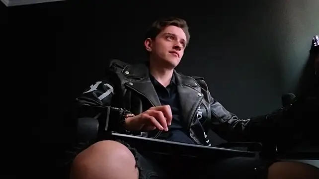 FelixStarkk élő XXX-chatje