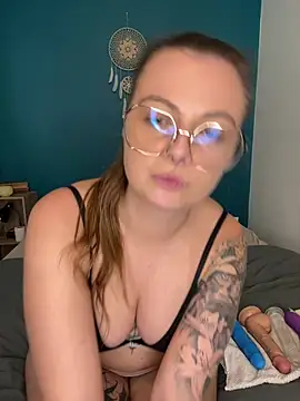 Blueskydreammm's Live XXX Chat