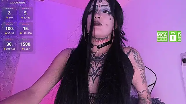 sarah_benjjaminn Live XXX-chat