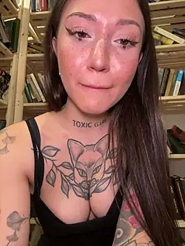 SaintSquirt's Live XXX Chat