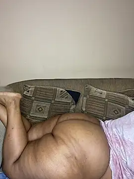 Chat +18 de Amandious ao vivo