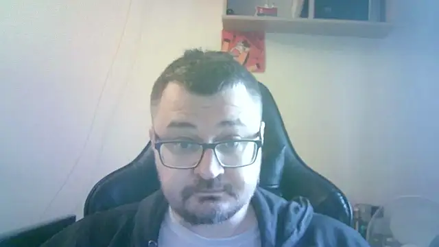 Chat XXX ao vivo de SirAbuser