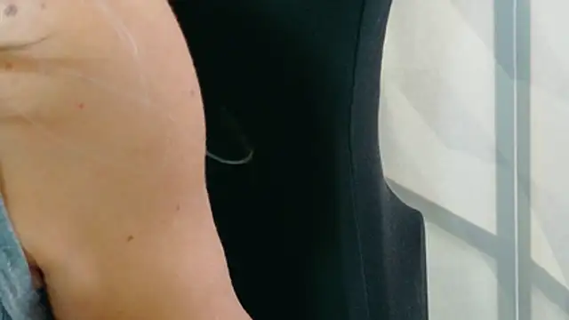 XXX chat uživo modela Lysa-