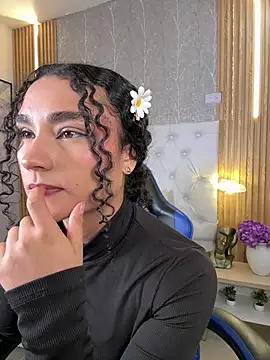 kitty_kayo's Live XXX Chat