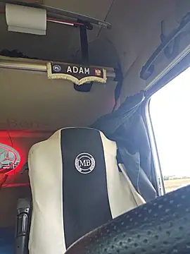 Živý XXX chat adas-