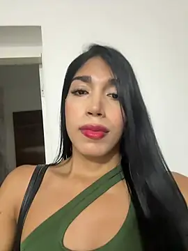 AmbarFoxx_ Adlı Modelin Canlı XXX Sohbeti