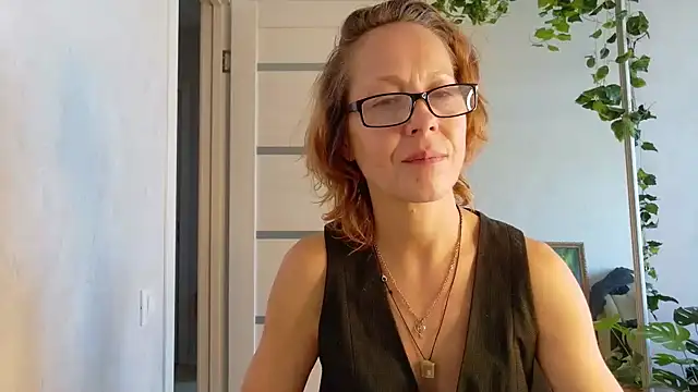 LioraWeiss Live XXX-Chat