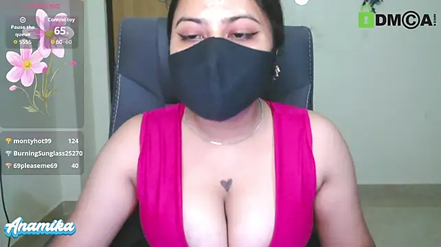 GoddessAnamika XXX чат на живо