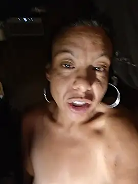 Creamer4444's Webcam Show