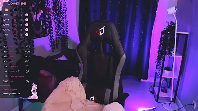 Lily_xBabe XXX чат на живо