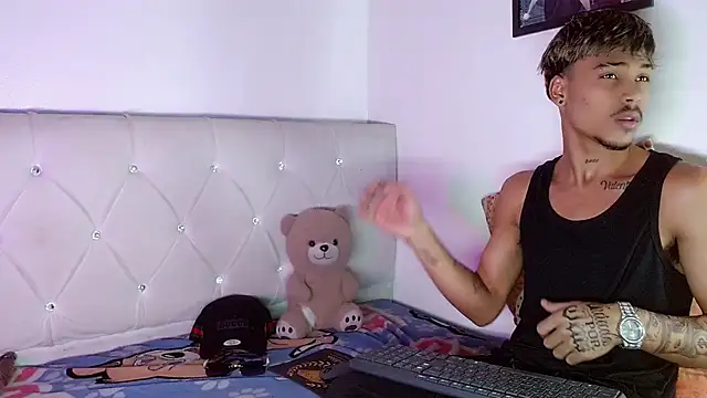 Angel_foxc13 Obrolan Langsung XXX