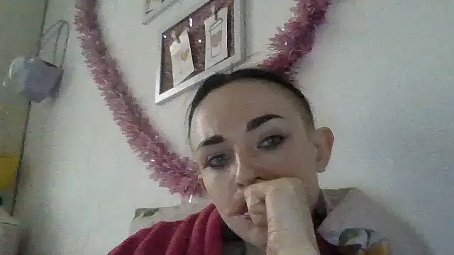 Chat +18 de Trinsy_Love ao vivo
