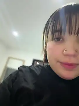 Živý XXX chat hinata_dolly