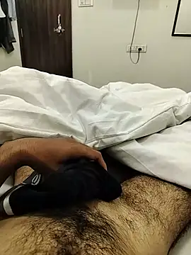 Show modela Mr_Hotyy na web-kameri