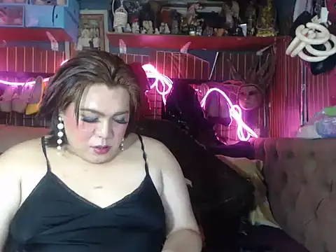 צ'אט XXX בשידור חי של HotAsianAlbin19