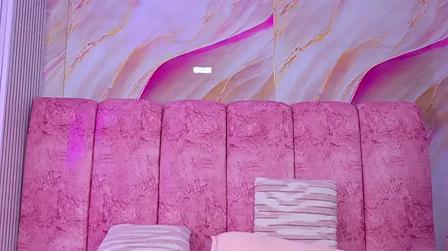 emmacurvy Live XXX-chat