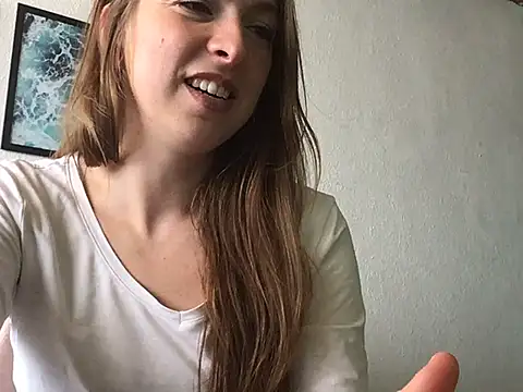 SweetKylieX Chat XXX in diretta