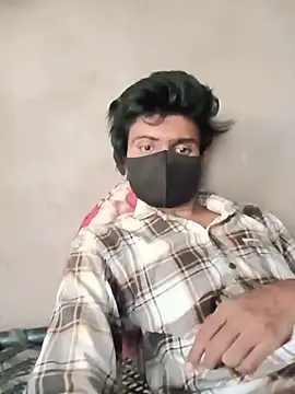 Yash_Sharma18 Chat XXX live