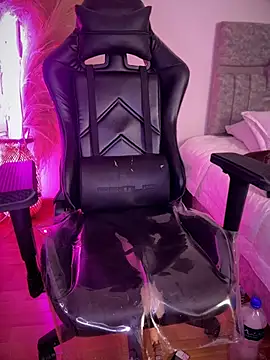 Chat XXX en directo de saracaball_