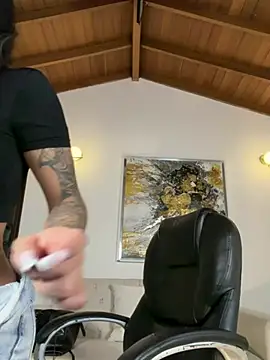KateSunder Chat XXX in diretta
