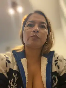 Chatroom XXX en direct de Jlo_69