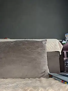 LaraVoosh Chat XXX live