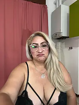 Chatroom XXX en direct de x_elena_x