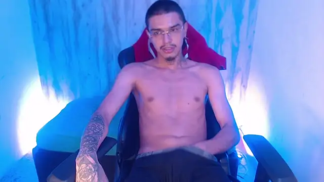 Chat XXX en directo de Tayson_Hot