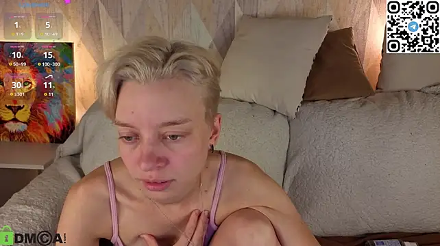 Michelle_Blond Chat XXX in diretta