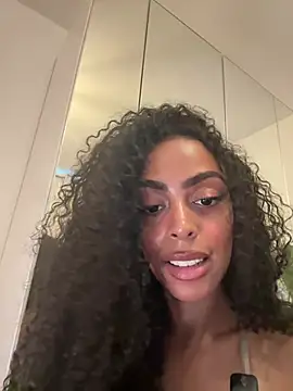 yasmingarcian Live XXX chat