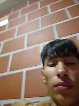 Chat XXX ao vivo de daniel_X18X