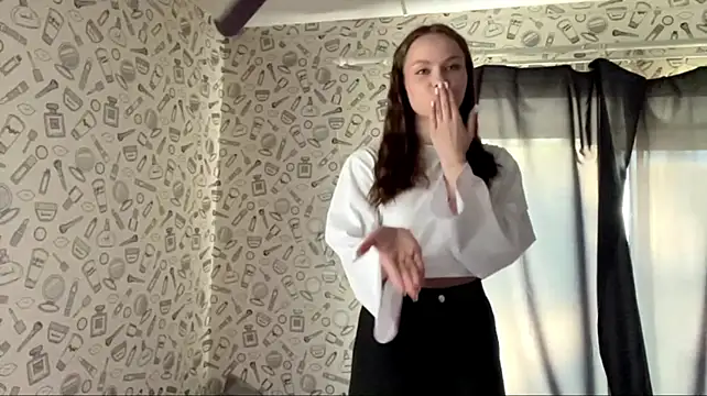XXX chat uživo modela SunkShigella